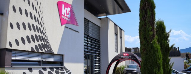 Vielen Dank für einen außergewöhnlichen Tag! 2026_07_17_v_b_1_ks-autoglas_ki_partnertreffen-2026_autoglaser_de_1200